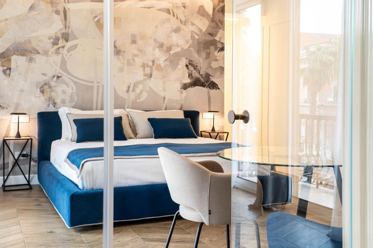 バーリDonna Giacinta Blu Luxury Flatアパートメント エクステリア 写真